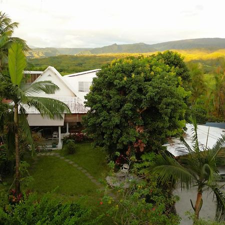 Le Medinilla Bed & Breakfast Bras-Panon ภายนอก รูปภาพ